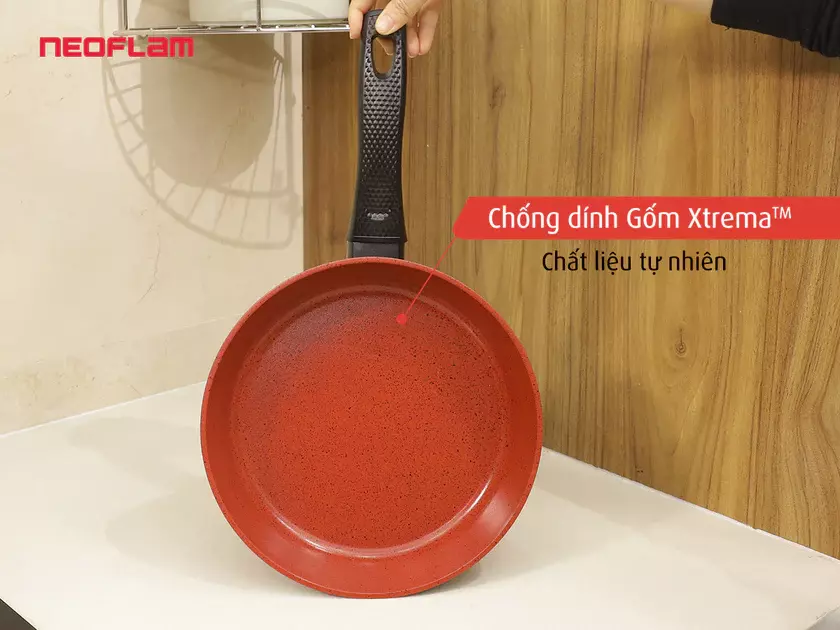 Hình 3 - Bộ 7 de chef Phủ lớp chống dính