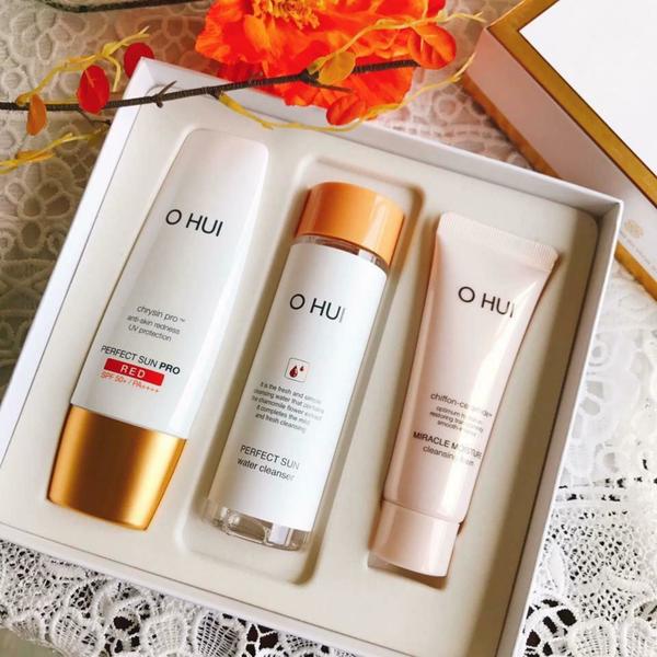  Bộ Sản Phẩm Ohui Day Shield Perfect Sun Red SPF 50+/PA++++