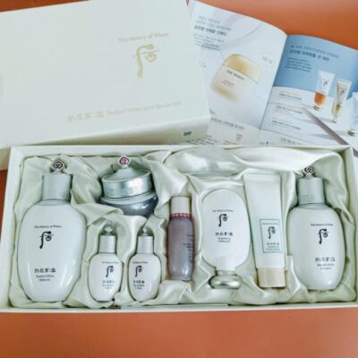 Kết cấu mịn màng của Whoo Gongjinhyang Seol Radiant White